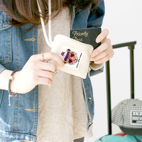 Real looker half zip around card case 