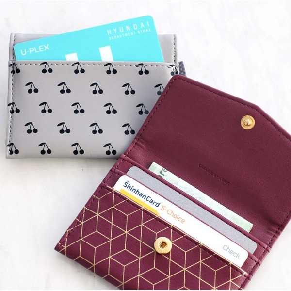 Iconic Pochette pattern card case pocket wallet 
