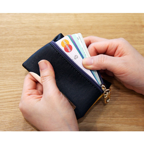 Choo Choo cat card case holder