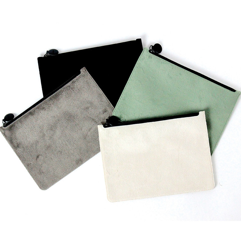 Fenice Seamless fur zipper multi pouch