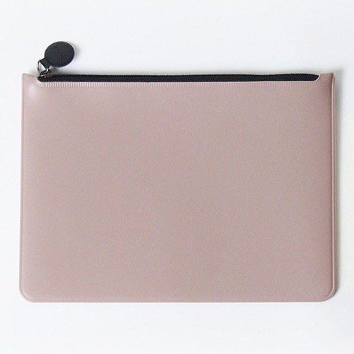 Beige - Fenice Seamless matt zipper multi pouch