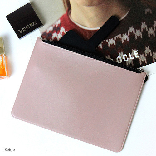 Beige - Fenice Seamless matt zipper multi pouch