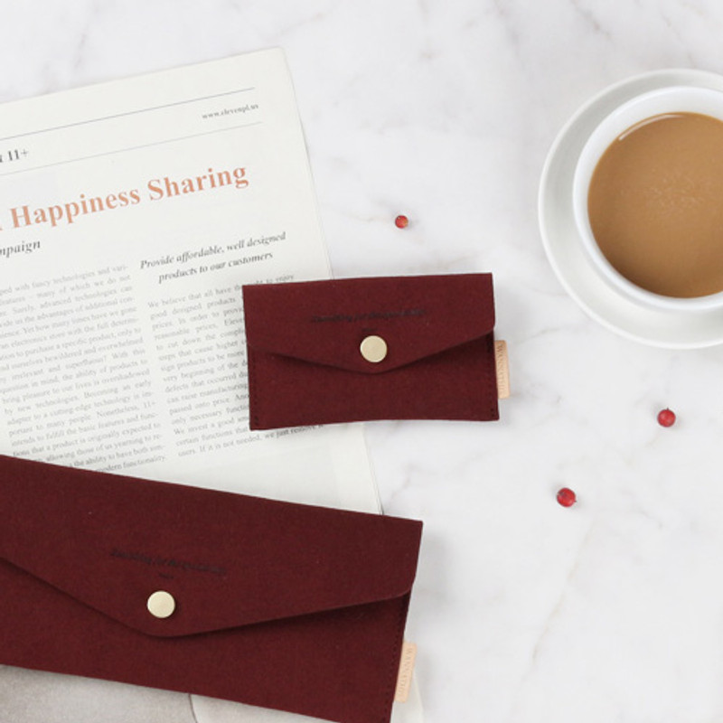 Burgundy - Wanna be chamude flat pocket card case