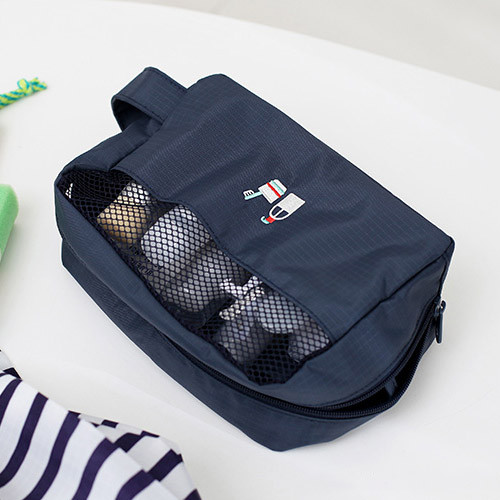 Travel toiletry bag with hand strap