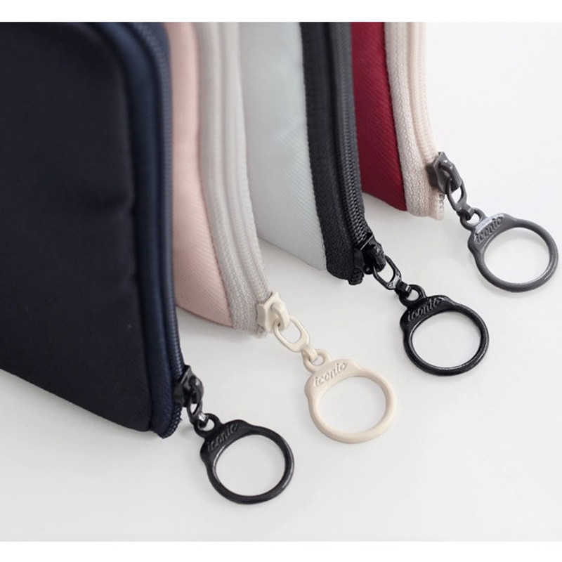 Circle zipper slider - Walking in the air medium cable pouch
