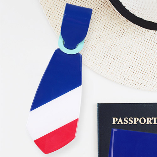 Example of use - Flag tie travel luggage name tag