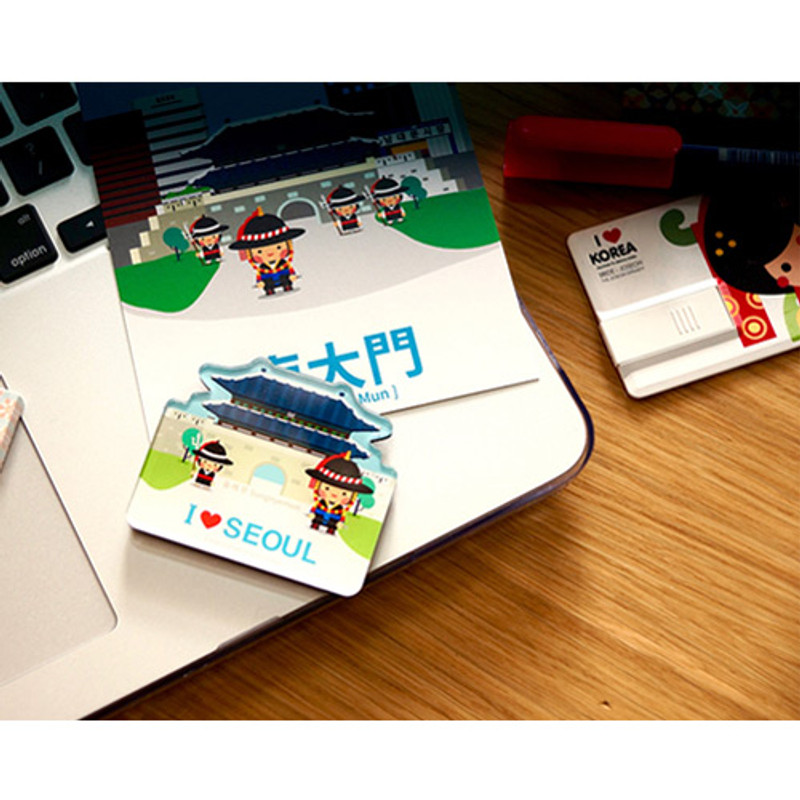 Korean Seoul travel magnet