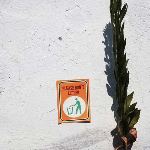 Usage Example of UNIVERSAL CONDITION Retro Mini Sign Decorative Sticker Set
