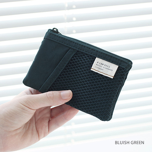 Bluish green - A low hill basic mesh pocket small pouch