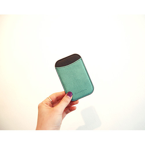 04 - Simple two tone flat card holder