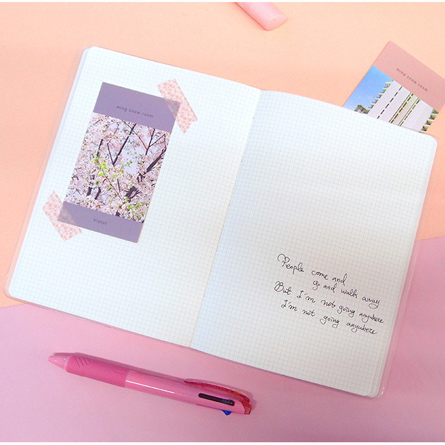 Memo - 2018 Grid pattern dated monthly planner