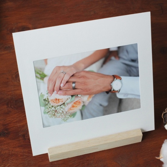 Square 4X6 White paper photo frame set
