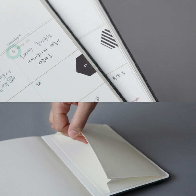 Detail of 2018 Making memory medium dated weekly planner