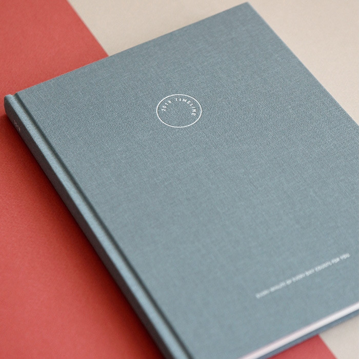 Sky blue - 2018 Timeline dated weekly diary