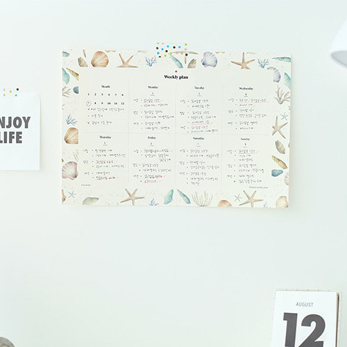 Prust pattern undated weekly desk planner