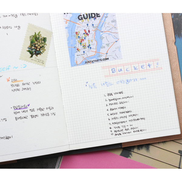 Free note - Glitter medium undated weekly diary