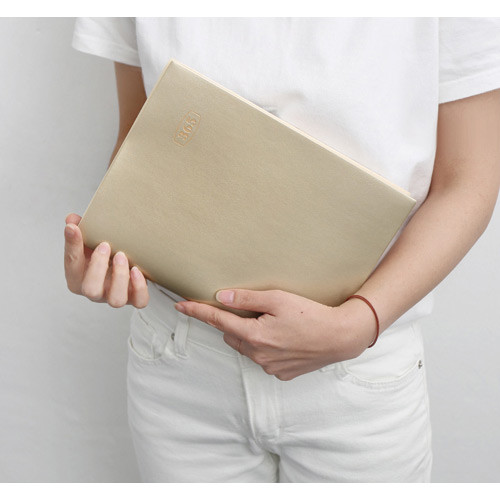 Gold - 2018 Eat play work workaholics dated weekly diary 