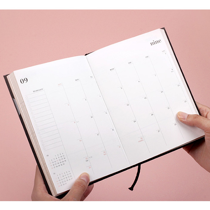 Monthly plan - 2018 Two zero one eight dated weekly diary