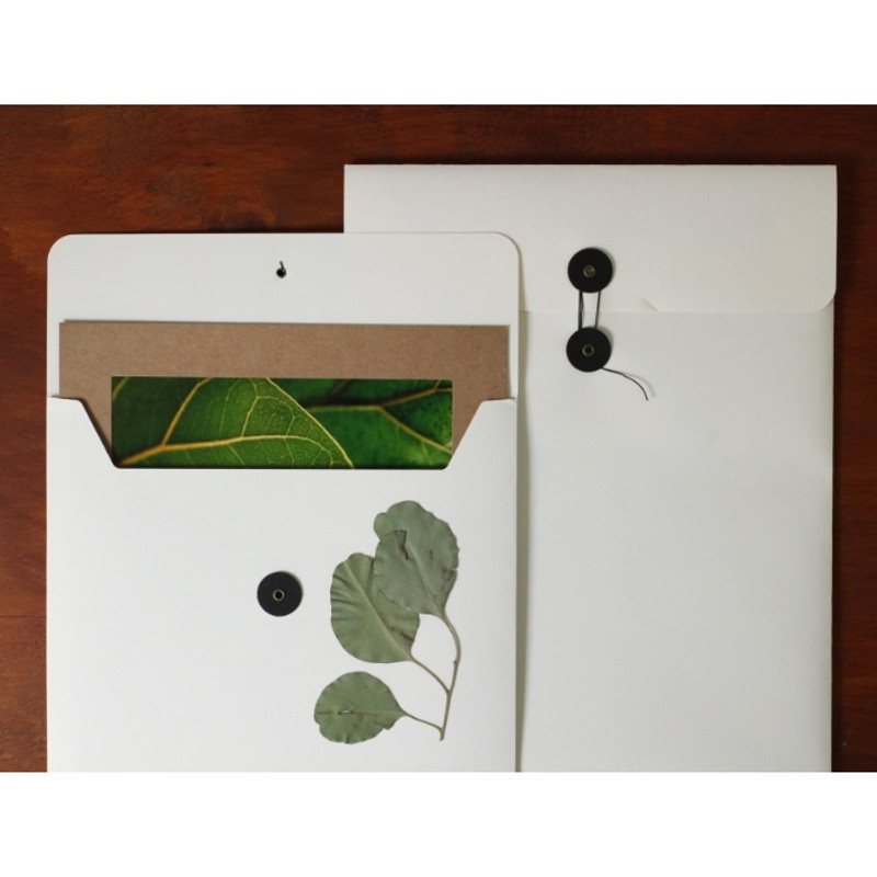 Square 8X10 Kraft paper photo frame with envelope Square 8X10 Kraft paper photo frame with envelope