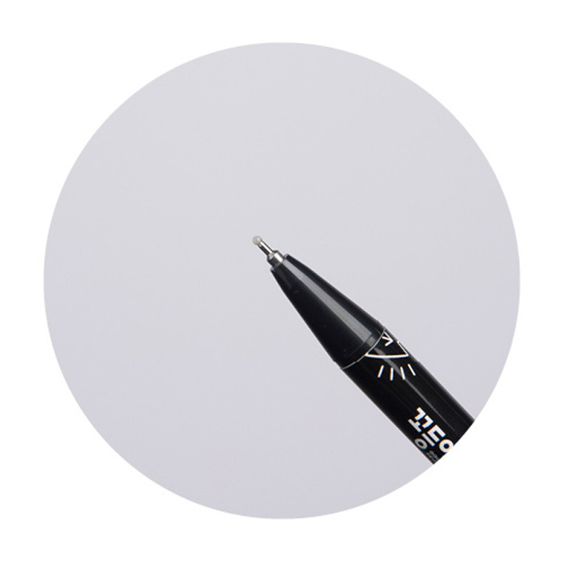 Ggo deung o retractable black ballpoint pen 0.38mm  Ggo deung o retractable black ballpoint pen 0.38mm