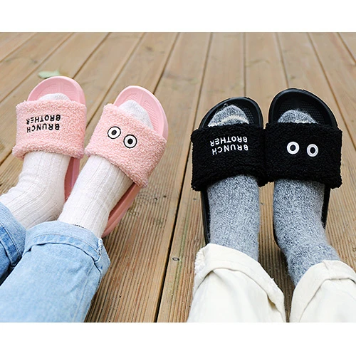 Brunch brother pom pom slide sandal 