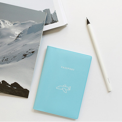 Memory the moment simple passport case with sticker