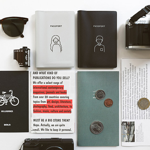 Memory the moment simple passport case with sticker