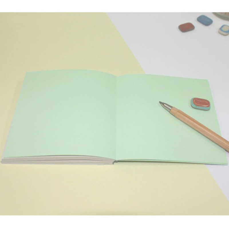 Green gradation small plain notebook Green gradation small plain notebook