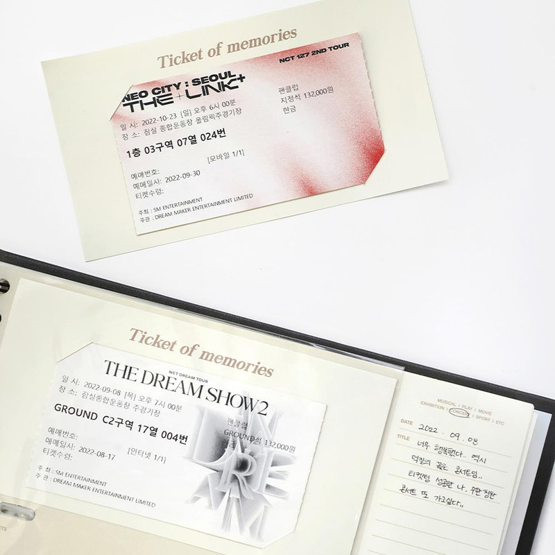 Ticket holder - Be On D Memory Keeper 100 Pocket Ticket Organizer Album Ticket holder - Be On D Memory Keeper 100 Pocket Ticket Organizer Album