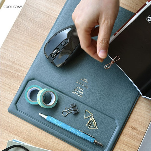 Cool gray - Play obje Square tray with mouse pad