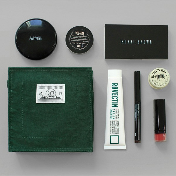 Green - BNTP Washer block square medium zipper pouch