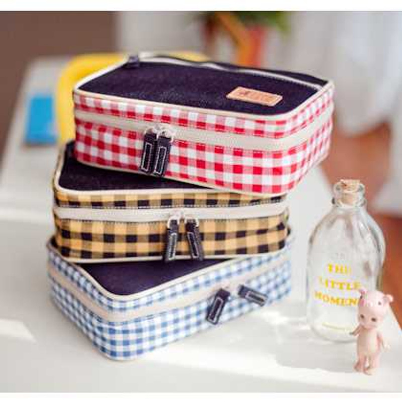 Daily lovely check pattern and denim pouch B