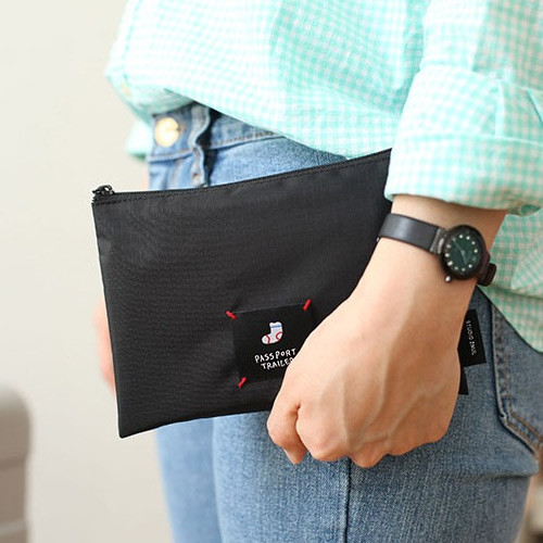 Short - Long or short water resistant passport pouch