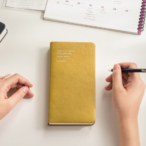 Byfulldesign 2019 Comfy and roomy long dated daily planner agenda