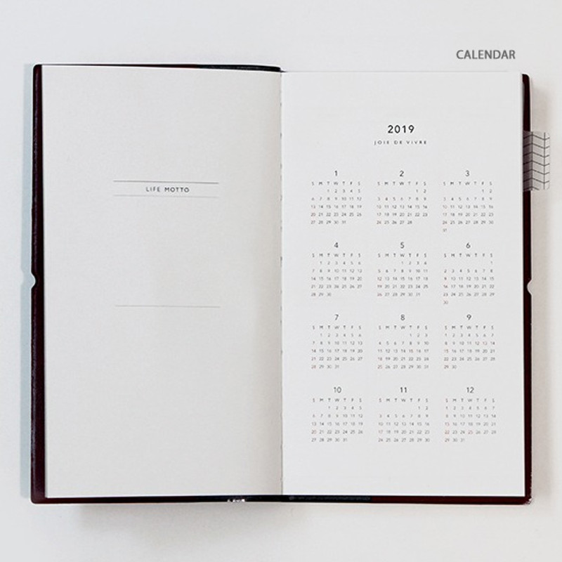 Calendar - 2019 The daily log small dated weekly planner Calendar - 2019 The daily log small dated weekly planner
