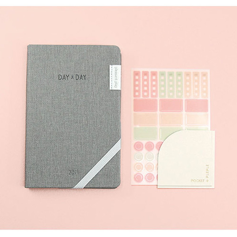 Composition of 2019 Day by Day small dated weekly diary Composition of 2019 Day by Day small dated weekly diary