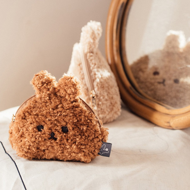 Livework Piyo popuree medium half moon zipper pouch Livework Piyo popuree medium half moon zipper pouch