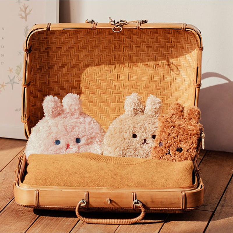 Livework Piyo popuree medium half moon zipper pouch Livework Piyo popuree medium half moon zipper pouch