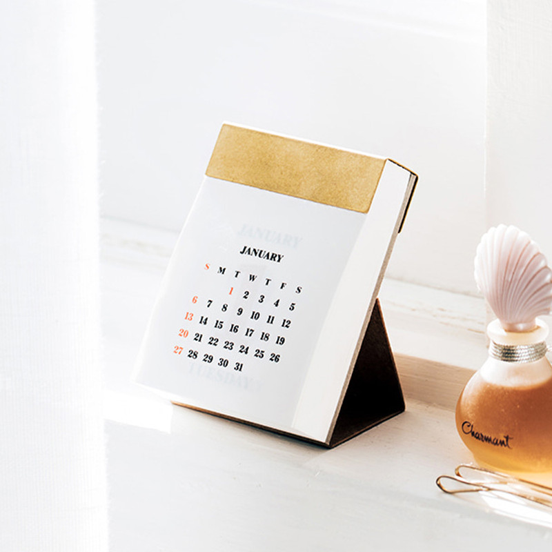 Livework 2019 Every day small tear off desk calendar
