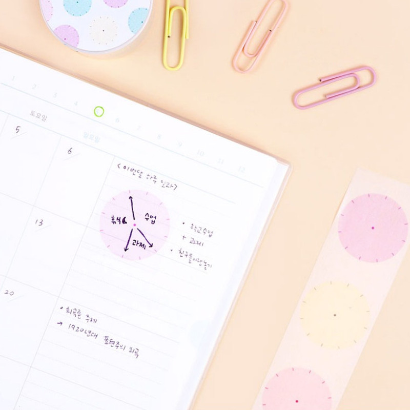 Example of use - Friendly clock 30mm paper deco masking tape Example of use - Friendly clock 30mm paper deco masking tape