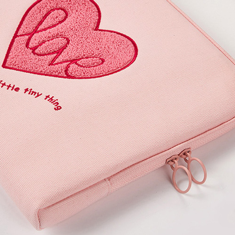 Double zippered closure - Pink heart boucle canvas iPad laptop pouch case Double zippered closure - Pink heart boucle canvas iPad laptop pouch case