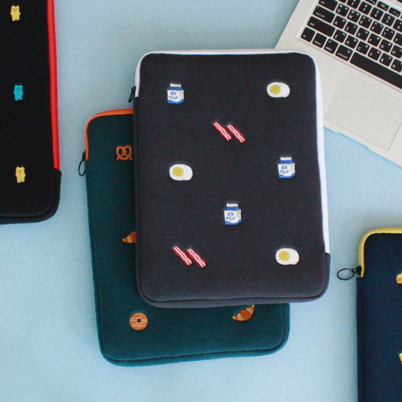 Wanna This Tailorbird embroidered 13" laptop pouch case ver4 Wanna This Tailorbird embroidered 13" laptop pouch case ver4