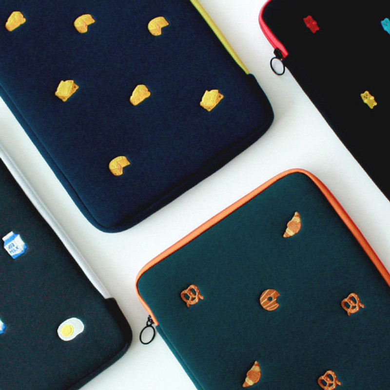 Wanna This Tailorbird embroidered 13" laptop pouch case ver4 Wanna This Tailorbird embroidered 13" laptop pouch case ver4