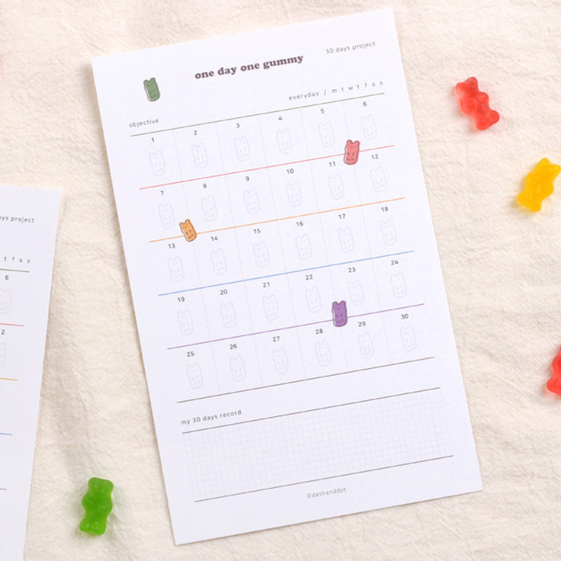 Dash and Dot One day one gummy 30 days goal tracker planner Dash and Dot One day one gummy 30 days goal tracker planner