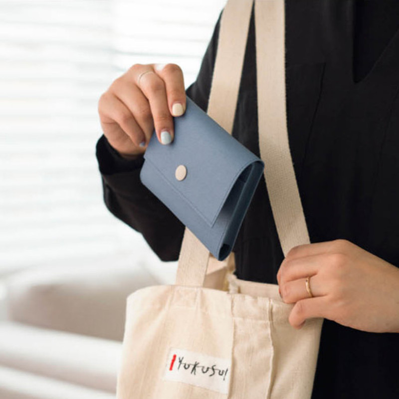 Example of use - Byfulldesign Oxford palm small pouch card wallet