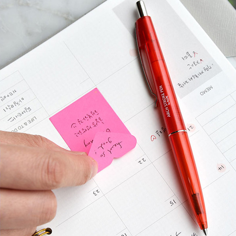 Example of use - Play obje Arch stroke 1mm black ballpoint pen