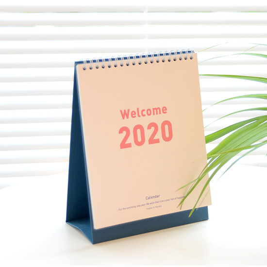 Jam studio 2020 Welcome standing desk flip calendar