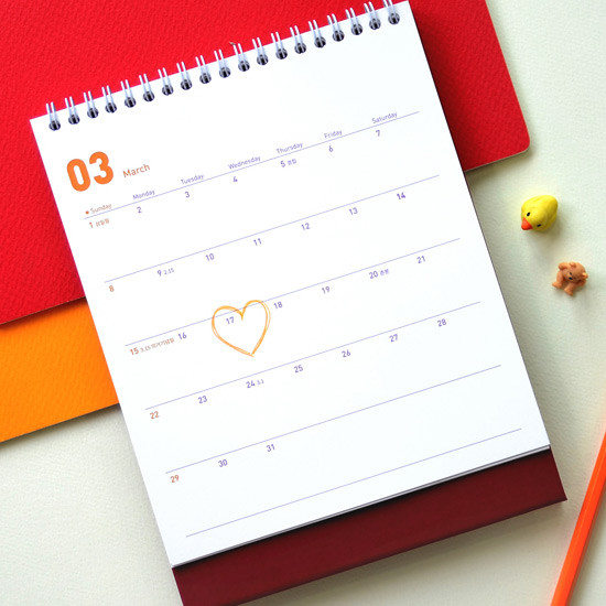 Usage example - Jam studio 2020 Welcome standing desk flip calendar