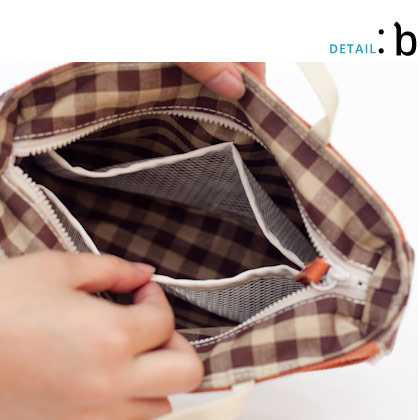 Daily love check pattern Cross body zipper bag with strap