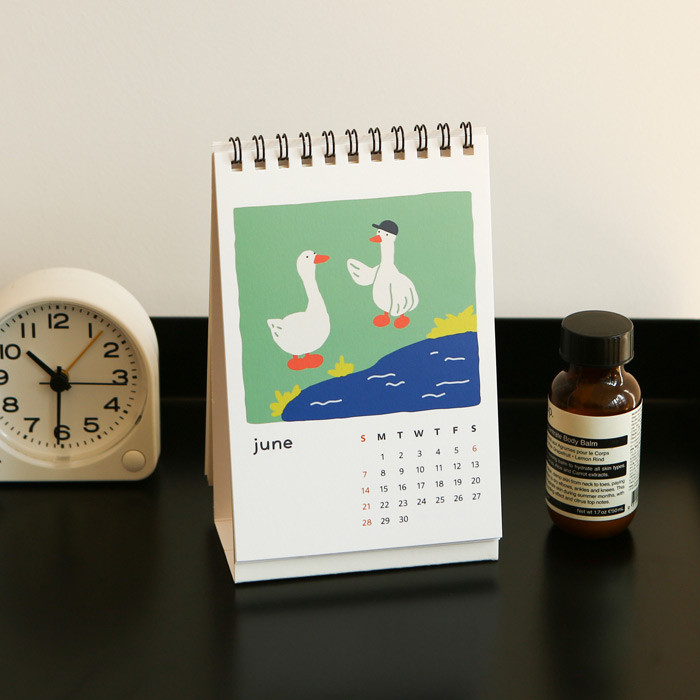 Dailylike 2020 Cute illustration small desk flip calendar